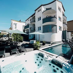 Apartman Amarilis, Pakostane